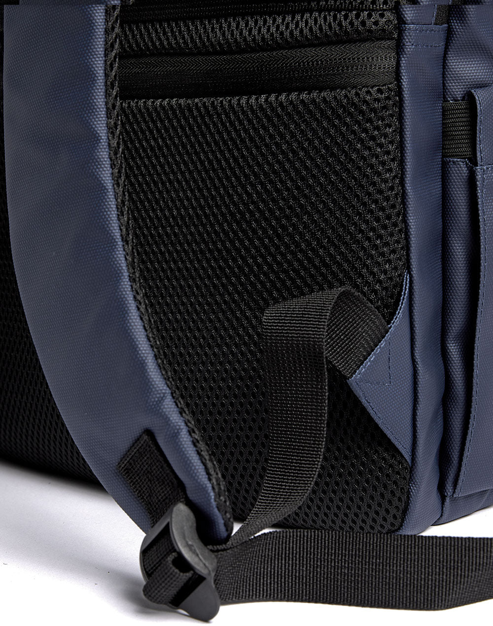 WINNING SPIRIT ELITE PU BACKPACK - B5008