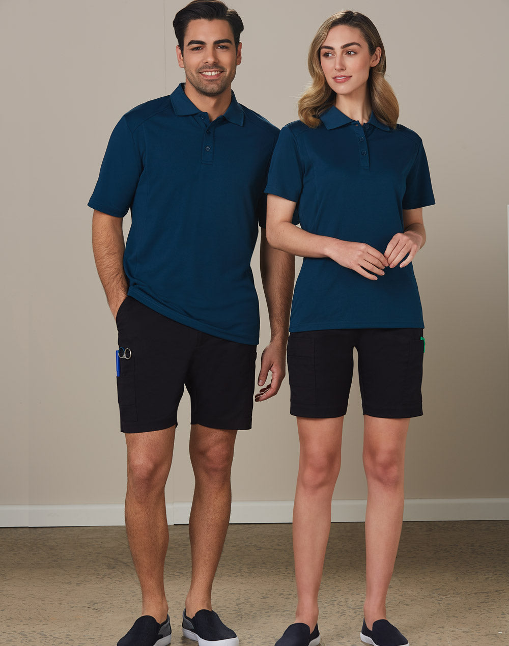 M9351 MENS UTILITY CARGO SHORTS